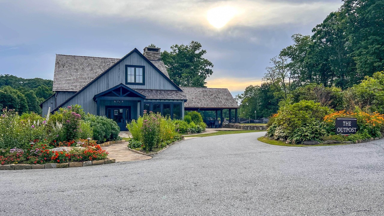 Photo of Outdoor in Glenville