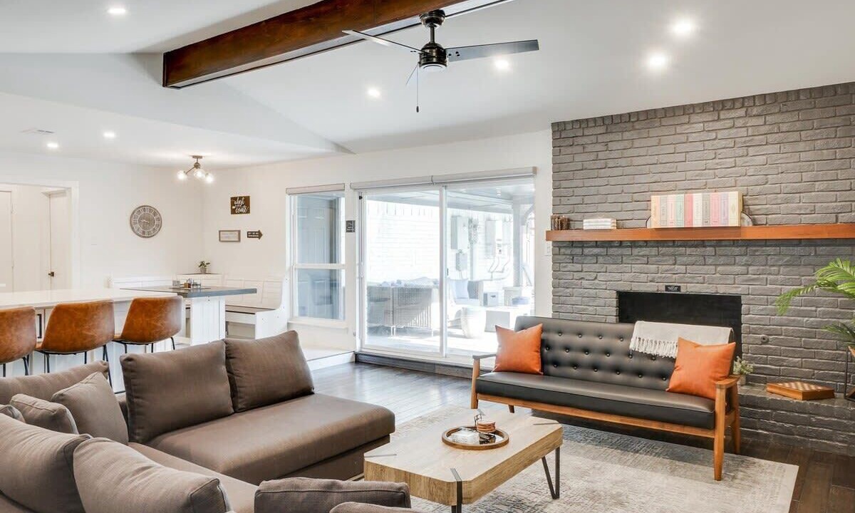 Photo of Livingroom in Plano