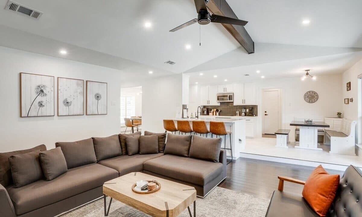 Photo of Livingroom in Plano
