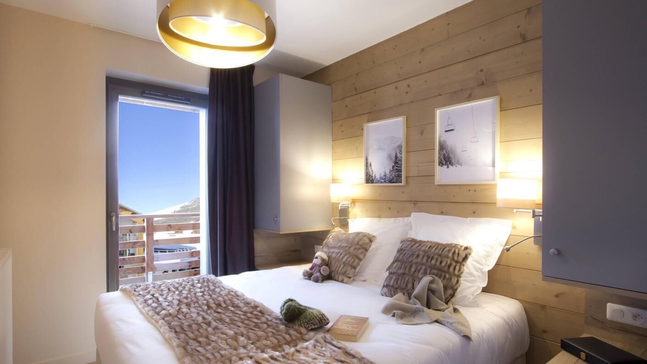 Photo of Bedroom in Eclose-Est