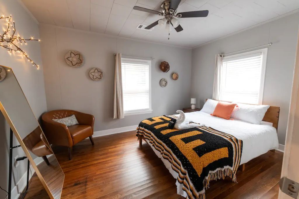 Photo of Bedroom in Benton