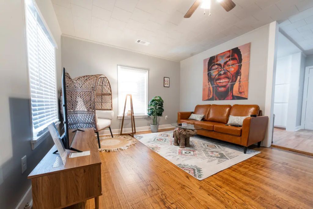 Photo of Livingroom in Benton