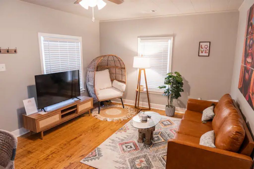 Photo of Livingroom in Benton