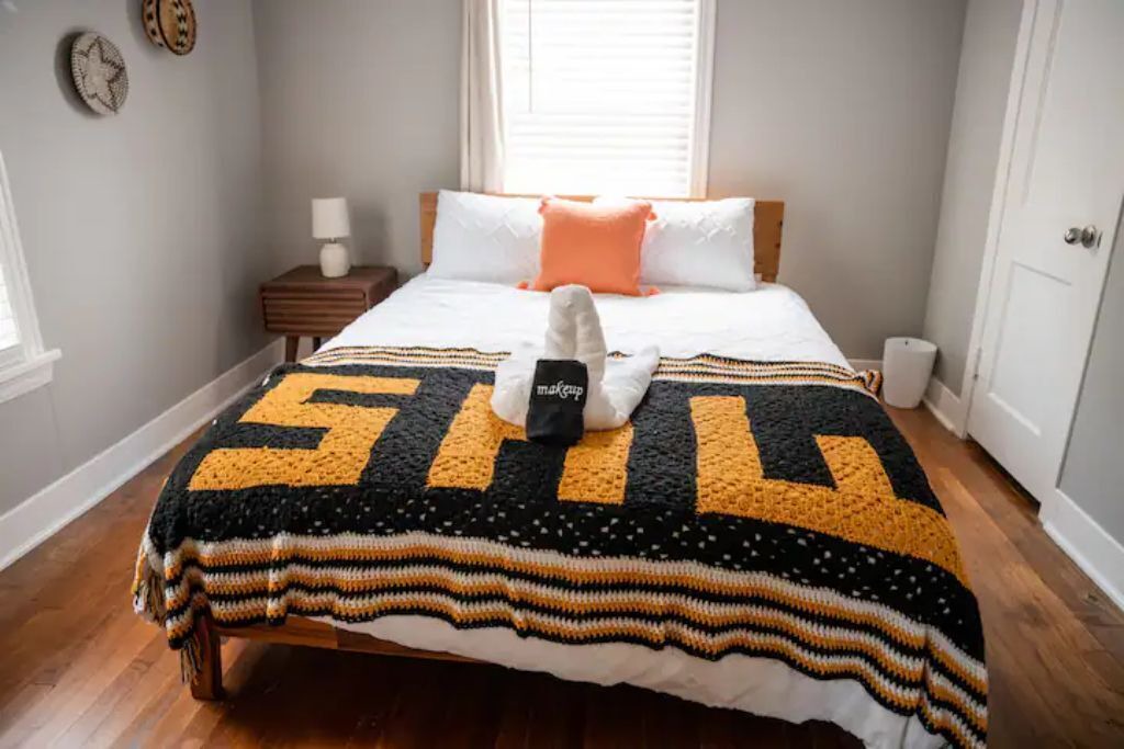 Photo of Bedroom in Benton