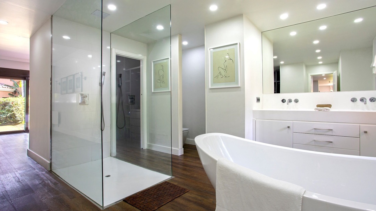 Photo of Bathroom in El Paraiso