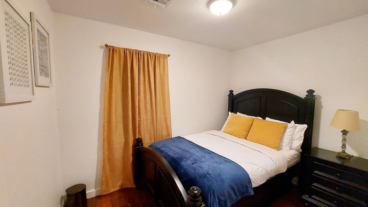 Photo of Bedroom in Central Oklahoma City