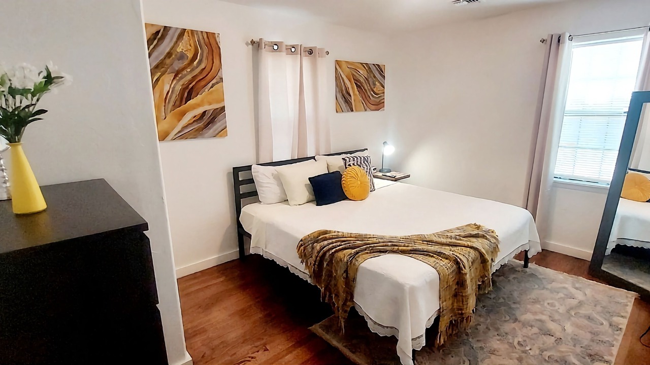 Photo of Bedroom in Central Oklahoma City