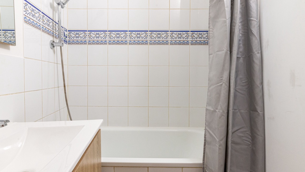 Photo of Bathroom in Treguier