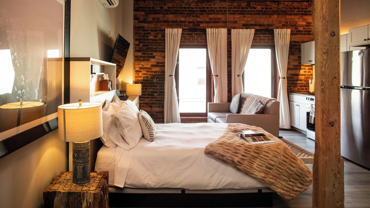 Photo of Bedroom in Jonesville