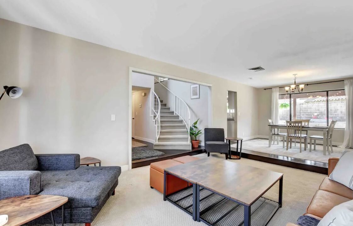 Photo of Livingroom in Green Valley North