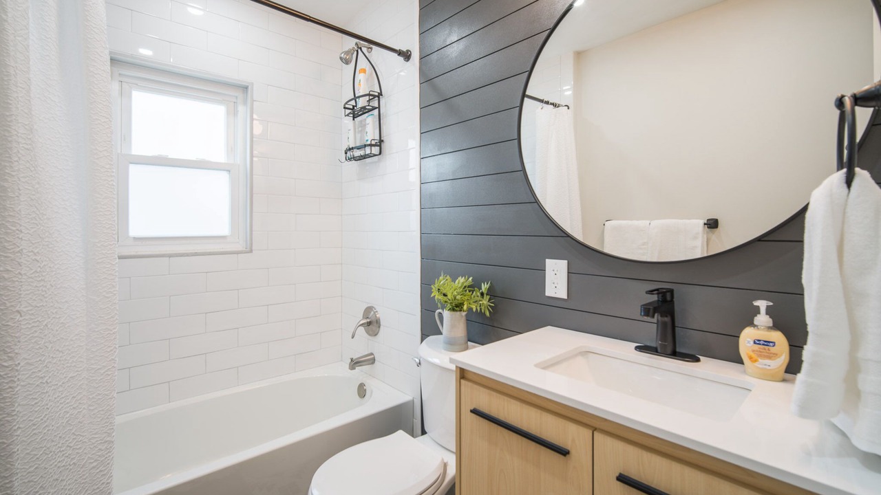 Photo of Bathroom in Margate City