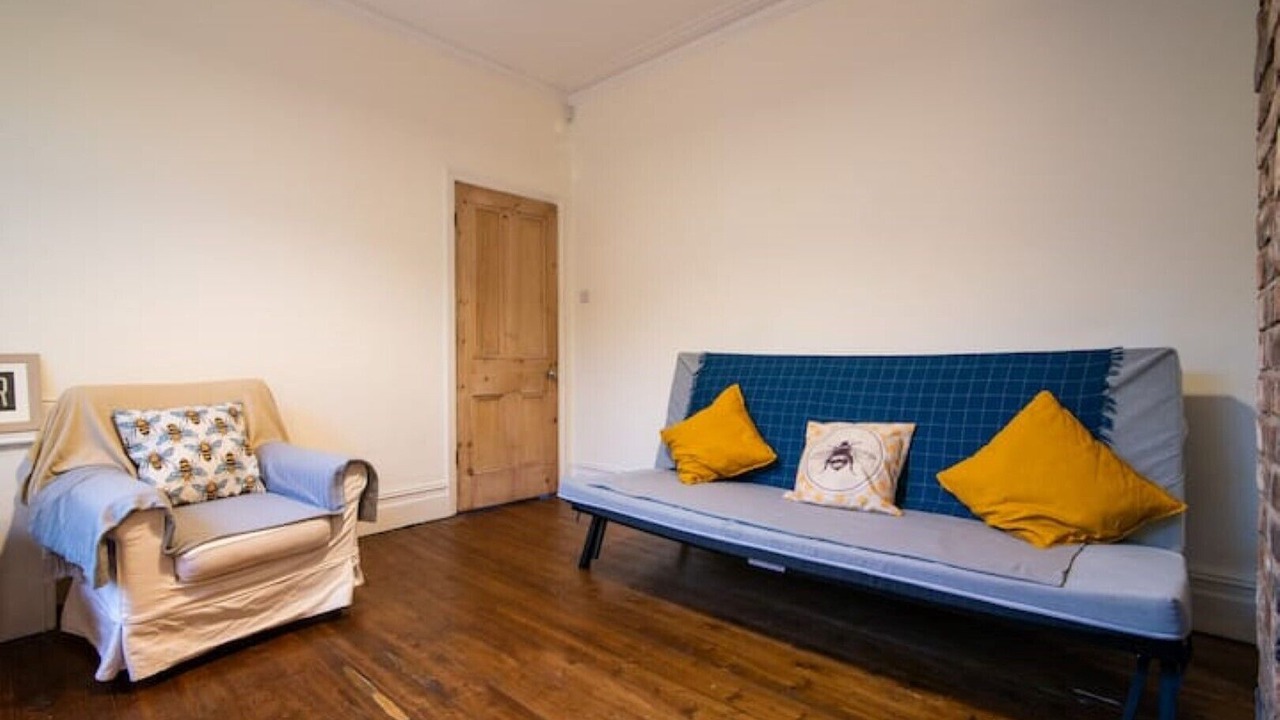 Photo of Livingroom in Levenshulme