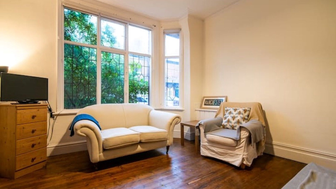 Photo of Livingroom in Levenshulme