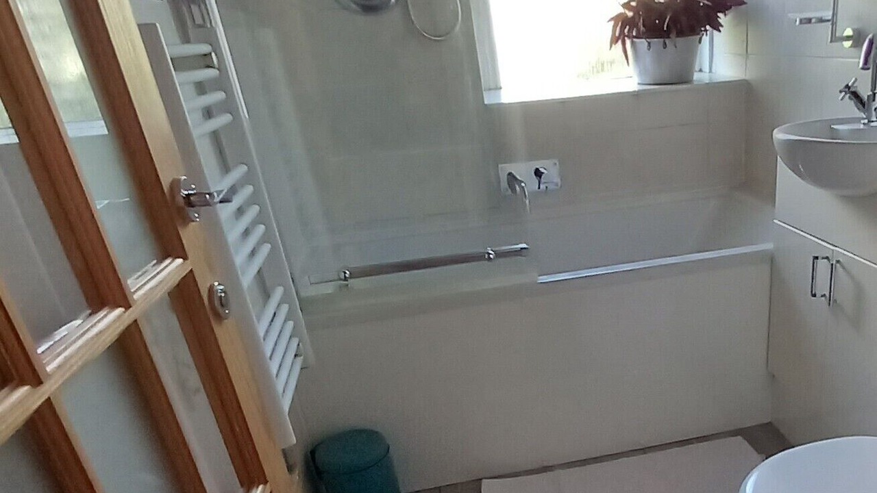 Photo of Bathroom in Newhaven