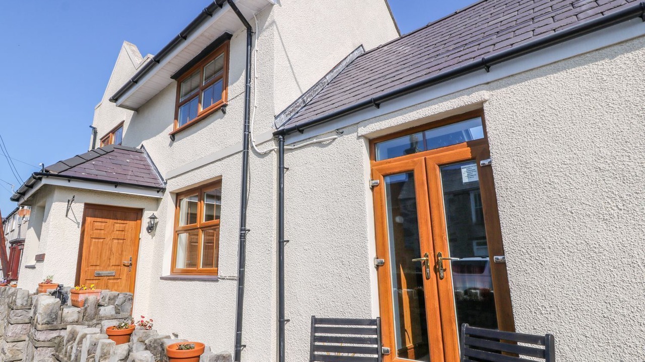 Photo of Outdoor in Newborough