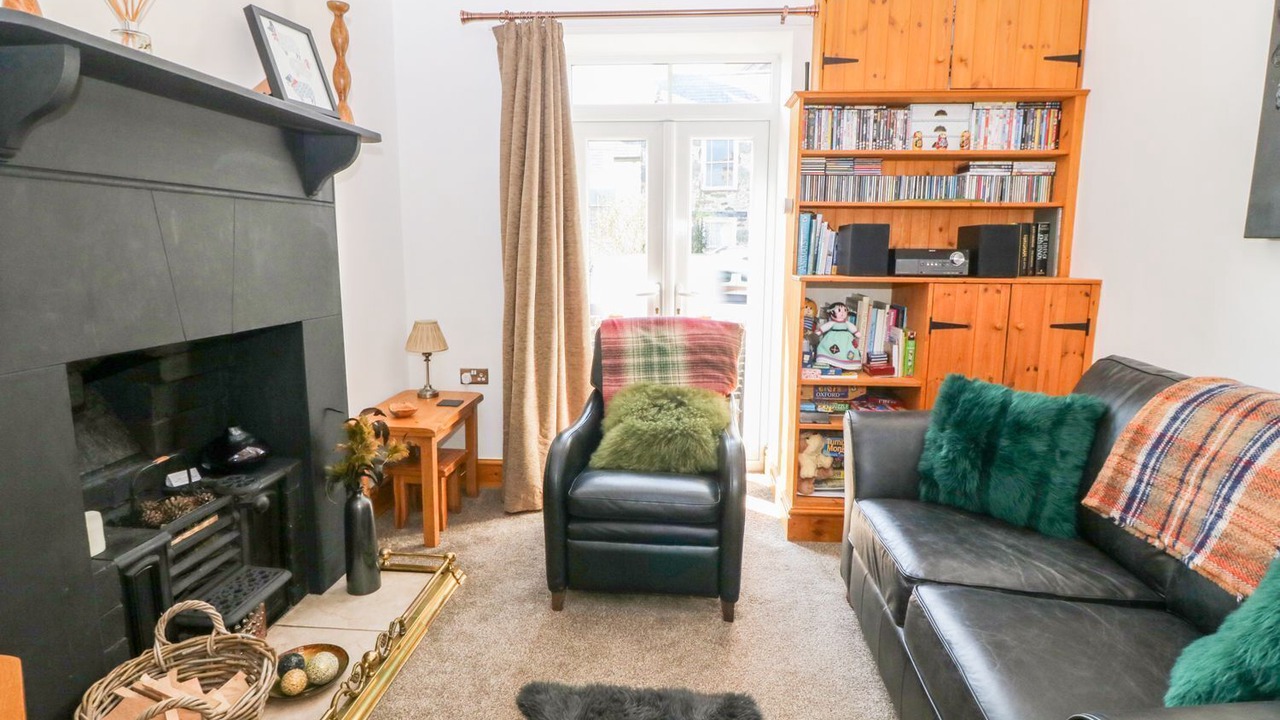 Photo of Livingroom in Newborough