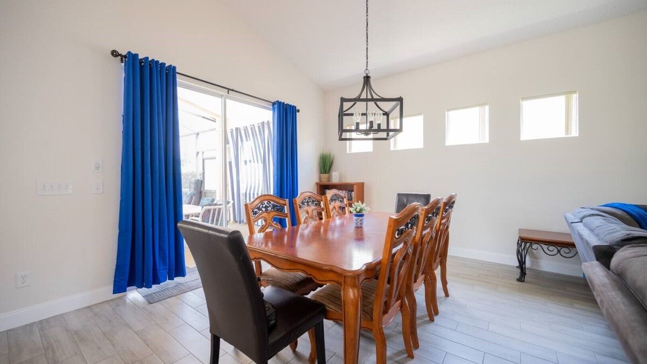 Photo of Others in Lake Davenport Estates