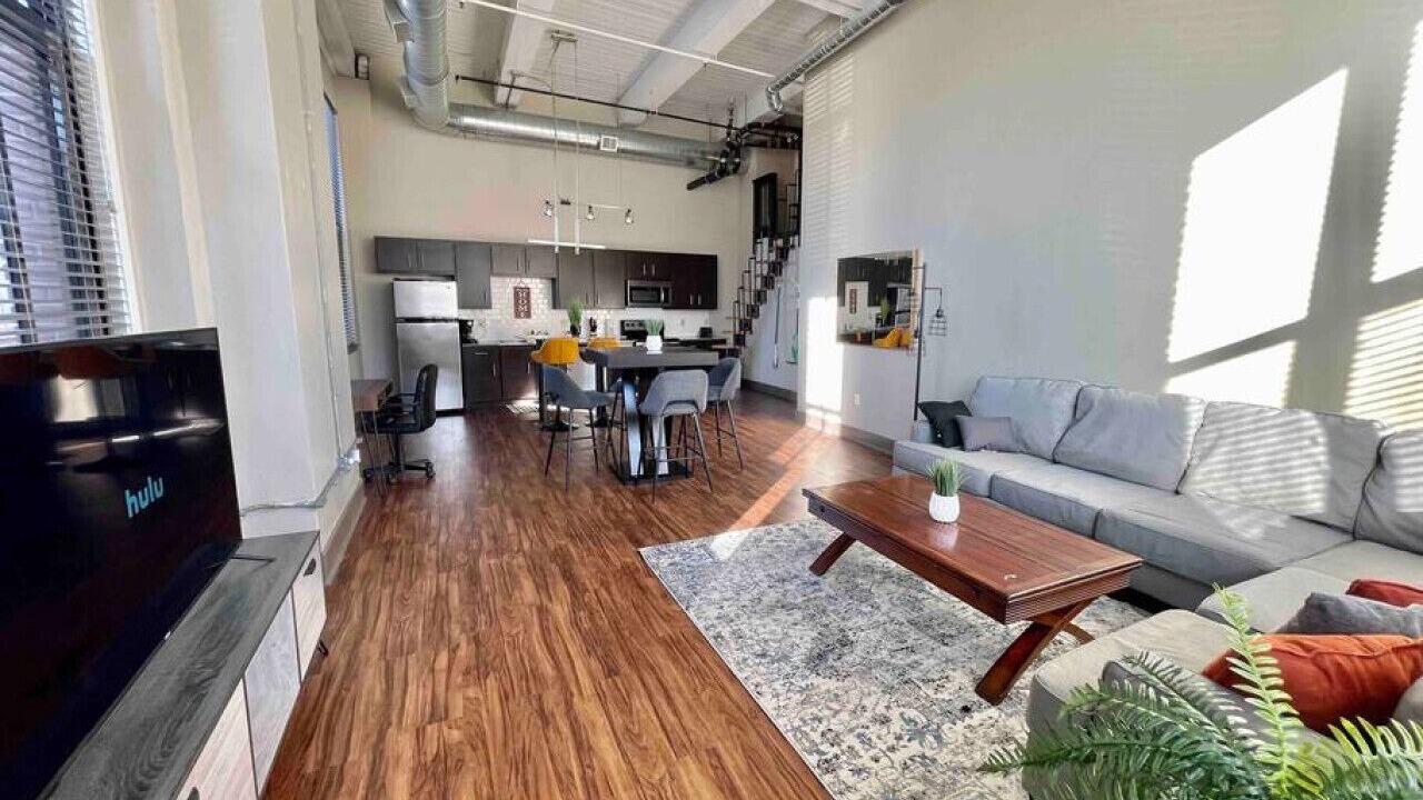 Photo of Livingroom in Downtown Kansas City