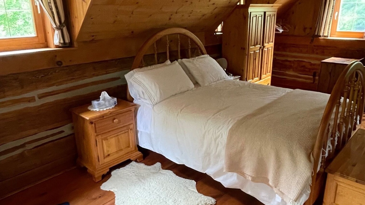 Photo of Bedroom in Caledon