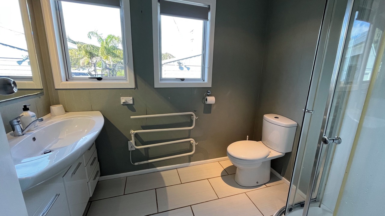 Photo of Bathroom in Pataua