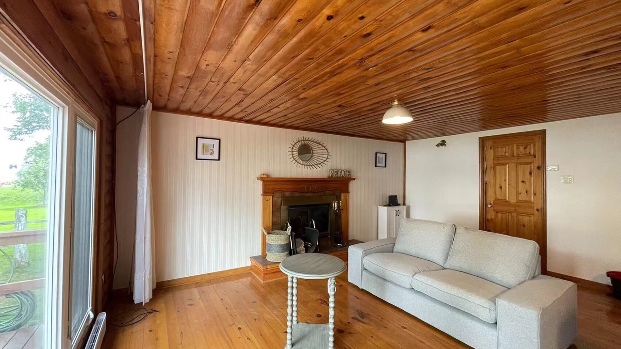 Photo of Livingroom in Beckwith