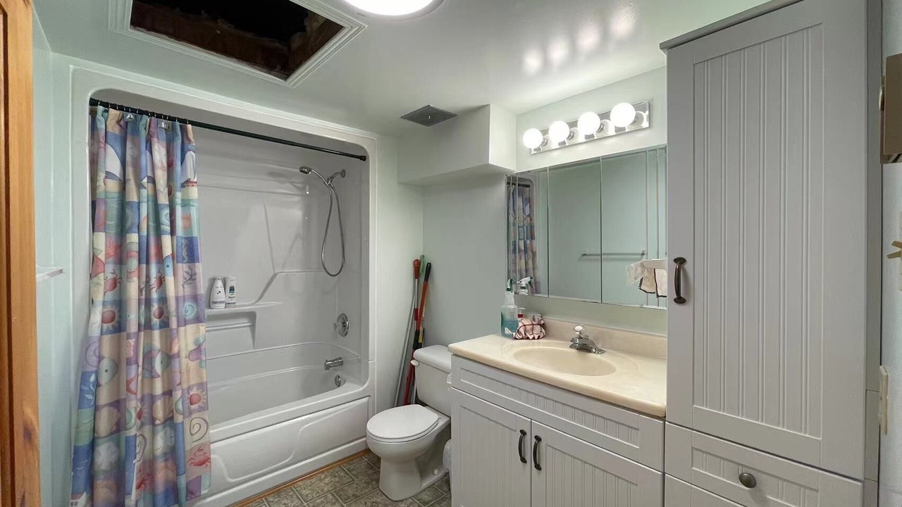 Photo of Bathroom in Beckwith