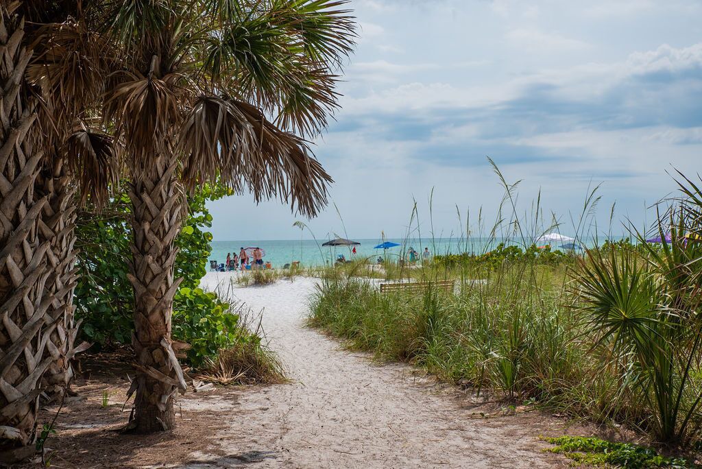 Photo of Others in Anna Maria
