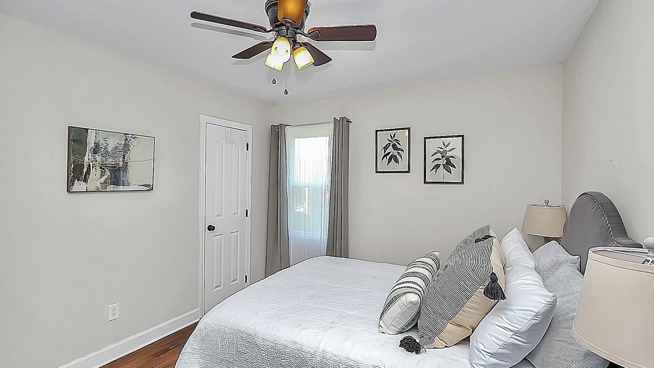 Photo of Bedroom in Mount Mourne