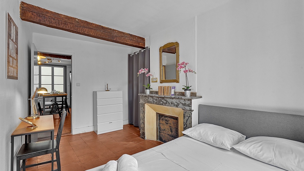 Photo of Bedroom in Carmes