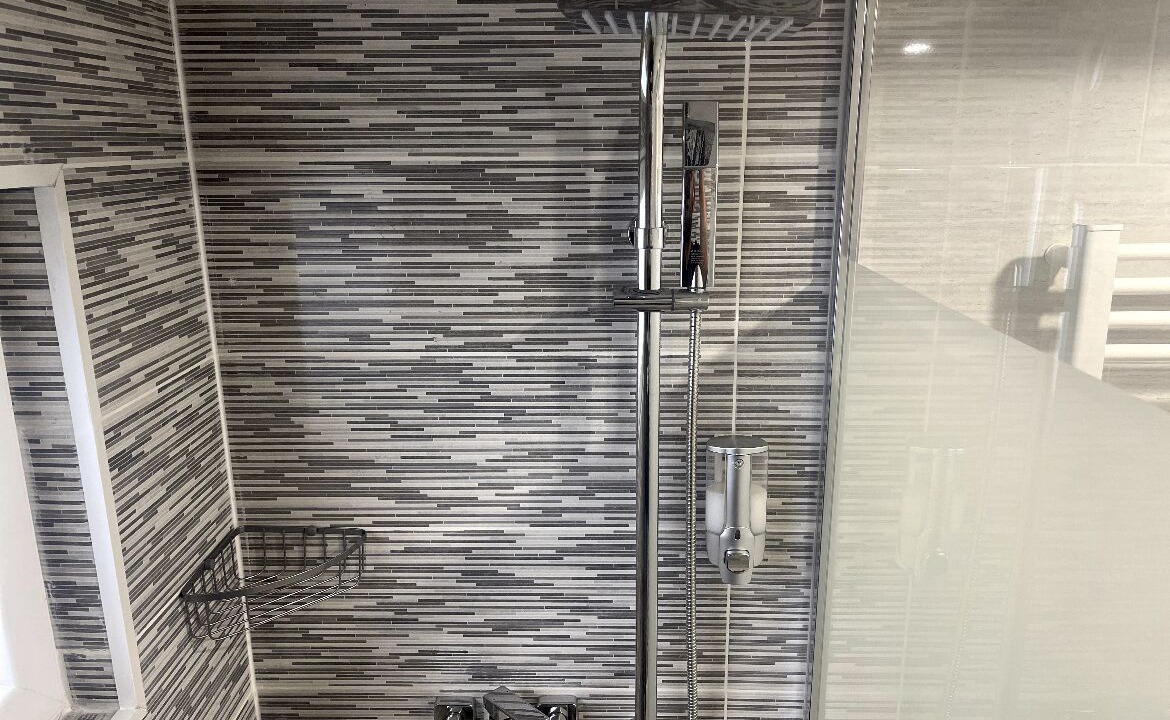 Photo of Bathroom in Saint-Pol-sur-Mer