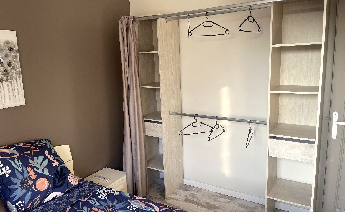 Photo of Bedroom in Saint-Pol-sur-Mer