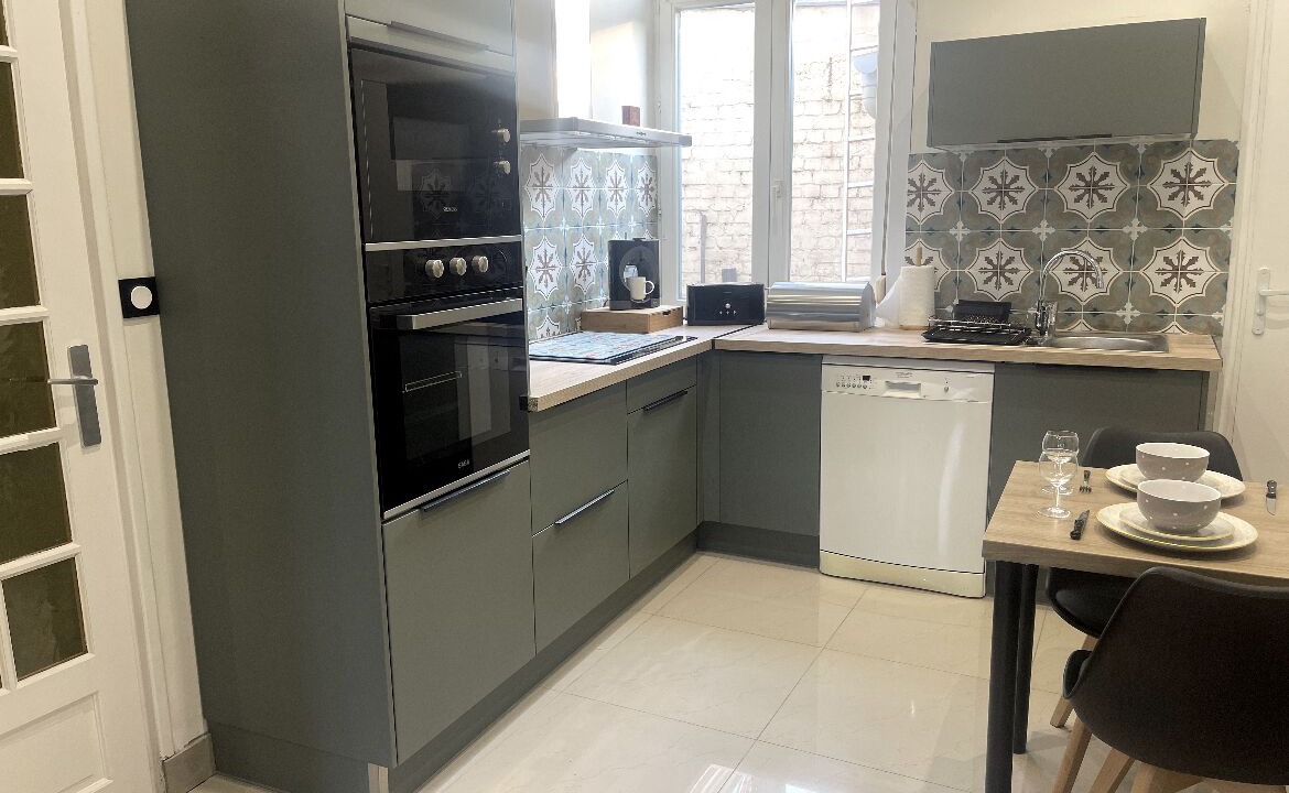 Photo of Kitchen in Saint-Pol-sur-Mer