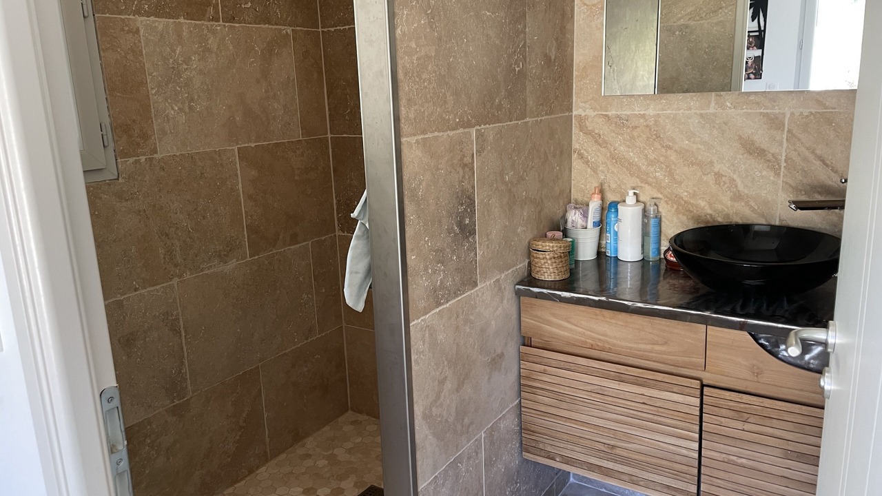 Photo of Bathroom in Pertuis