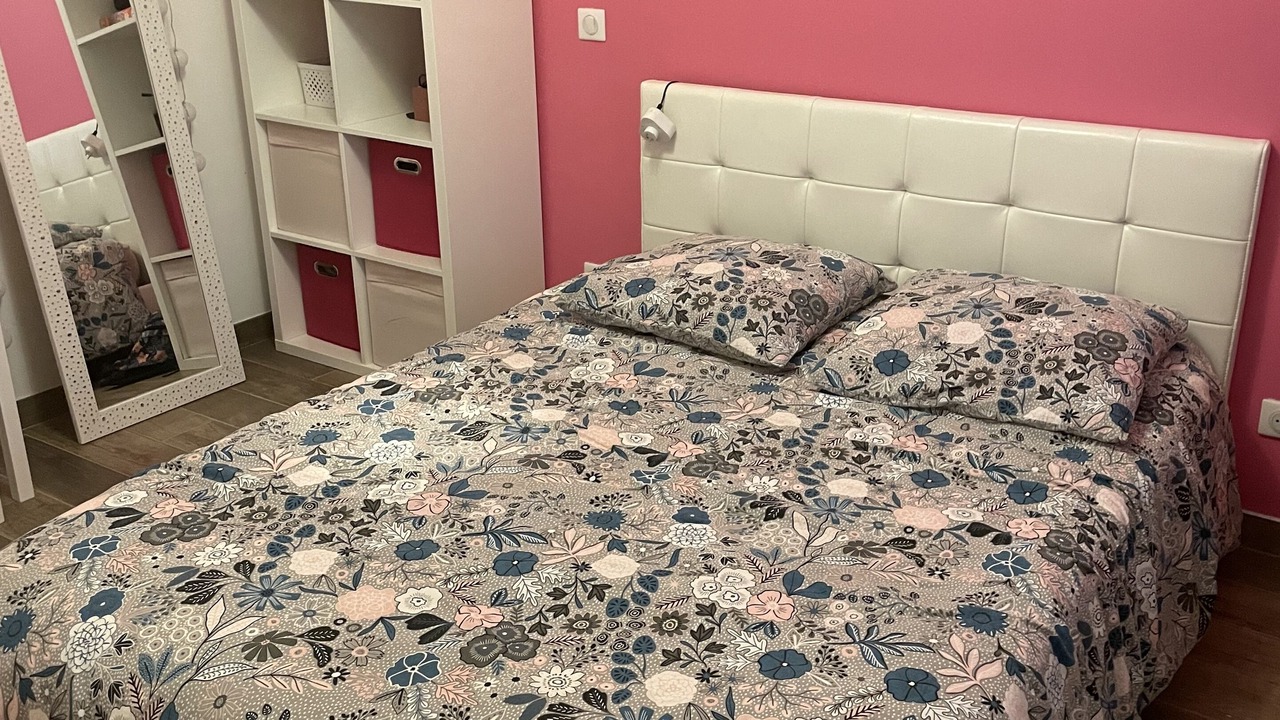 Photo of Bedroom in Pertuis