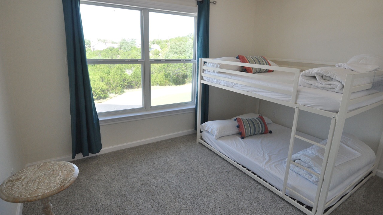 Photo of Bedroom in Highland Lake Estates