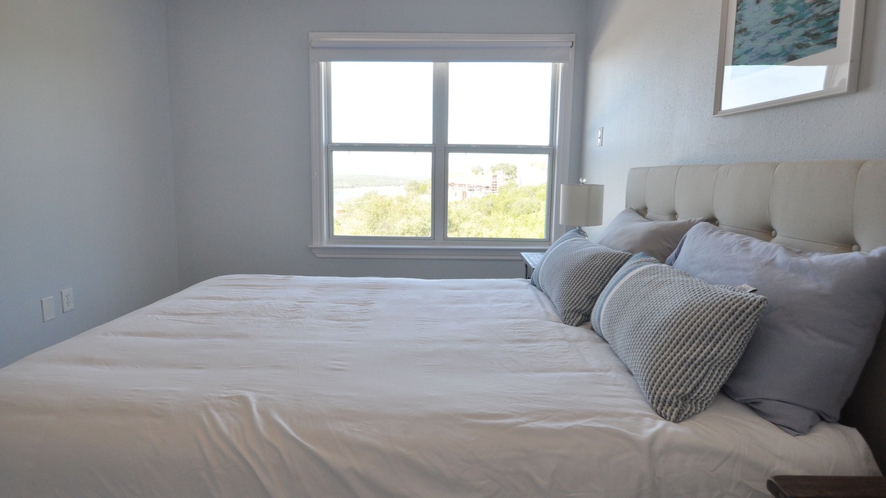 Photo of Bedroom in Highland Lake Estates