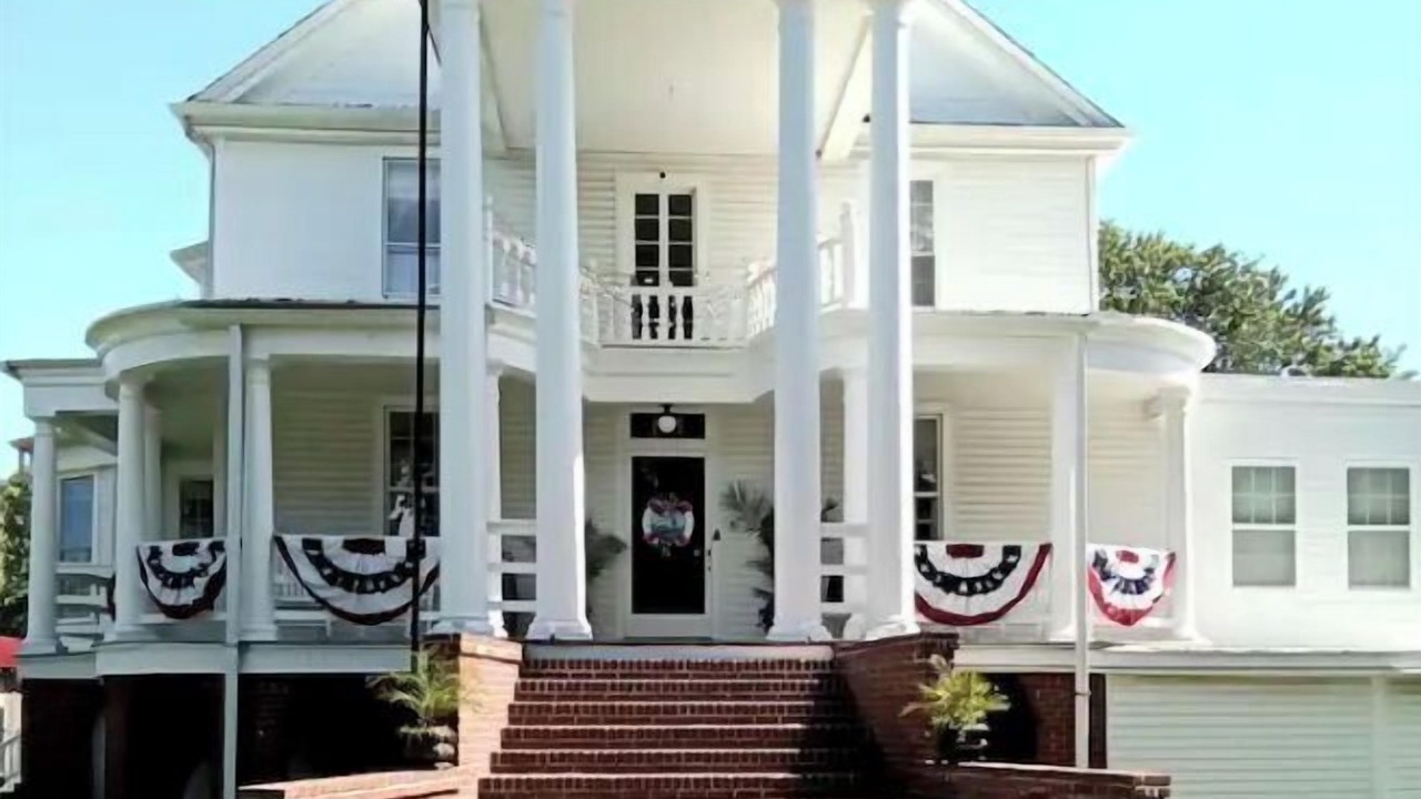 Photo of Outdoor in Mathews