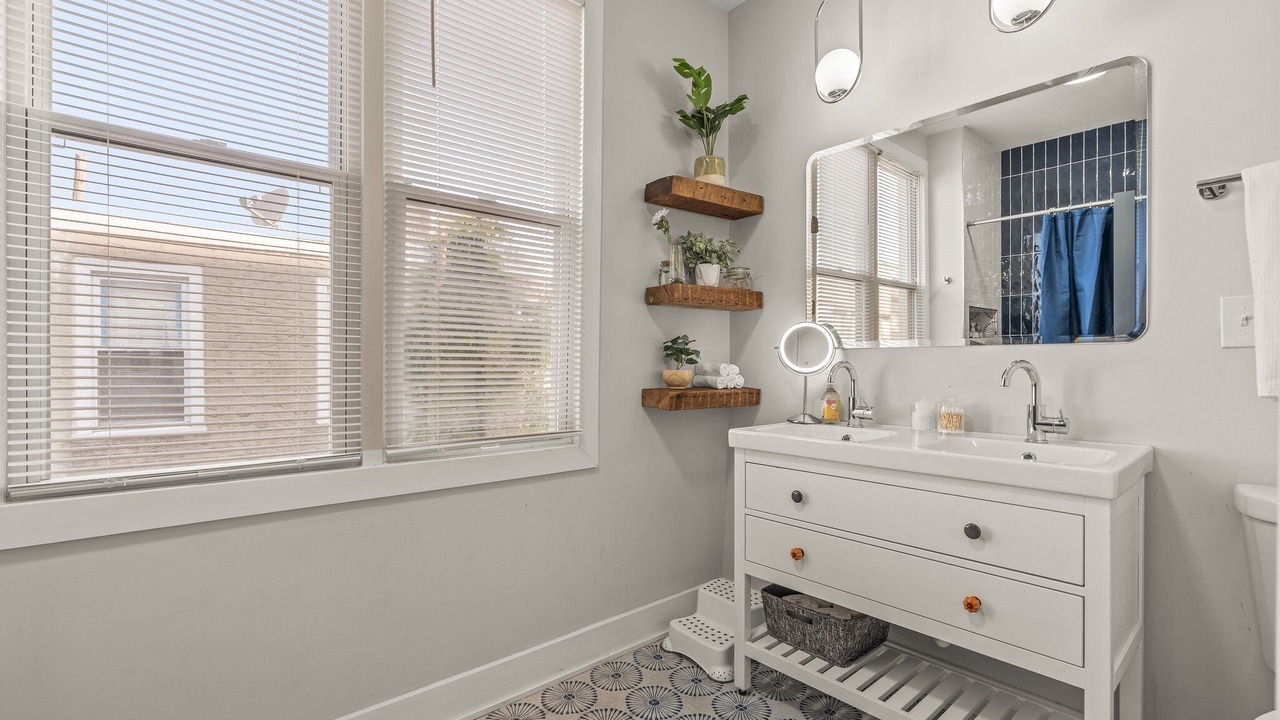 Photo of Others in Fishtown