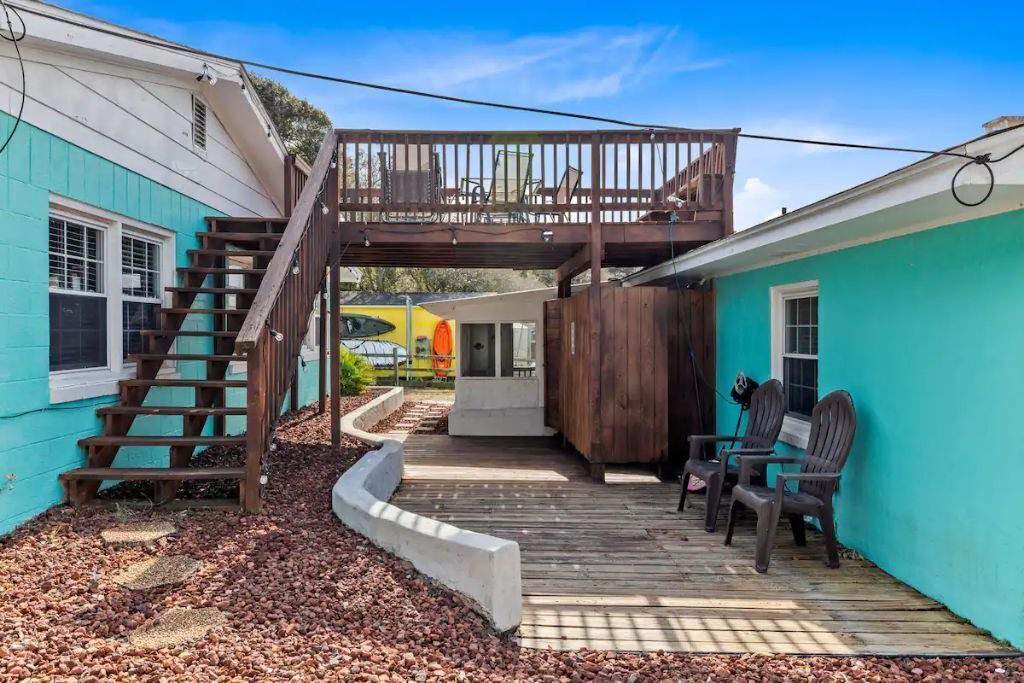 Photo of Patio Balcony in Emerald Isle