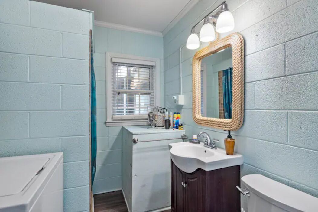 Photo of Bathroom in Emerald Isle