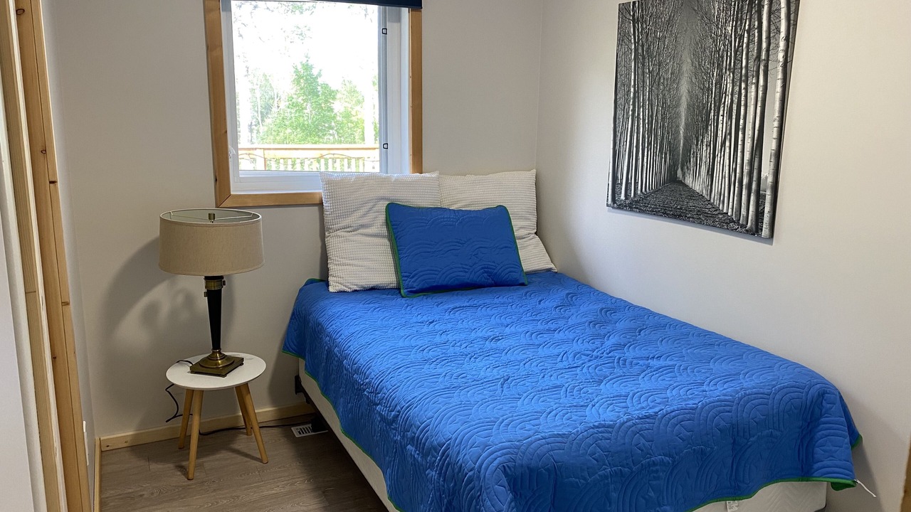 Photo of Bedroom in Hillside Beach