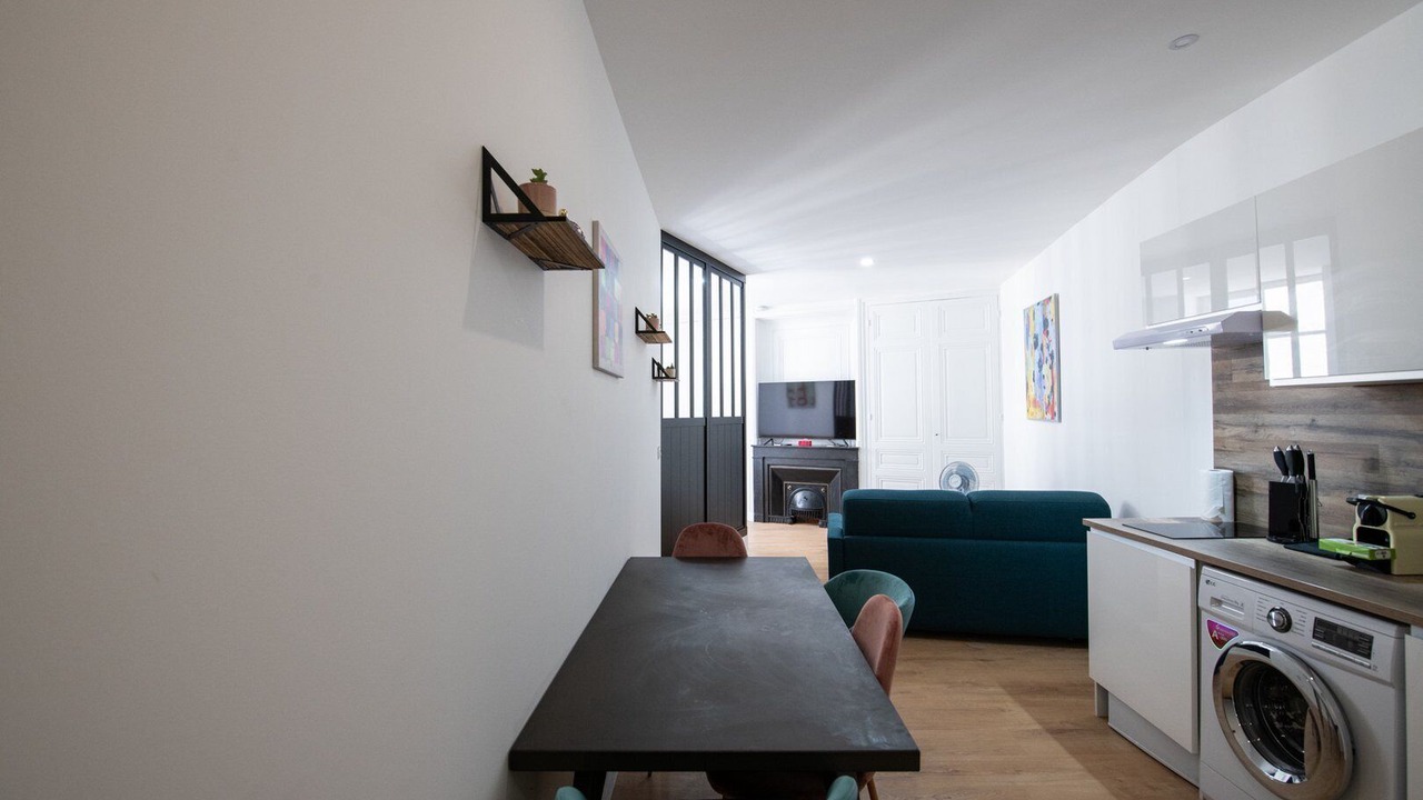 Photo of Others in Vaise