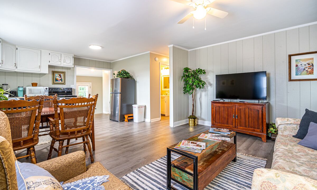 Photo of Livingroom in Madison