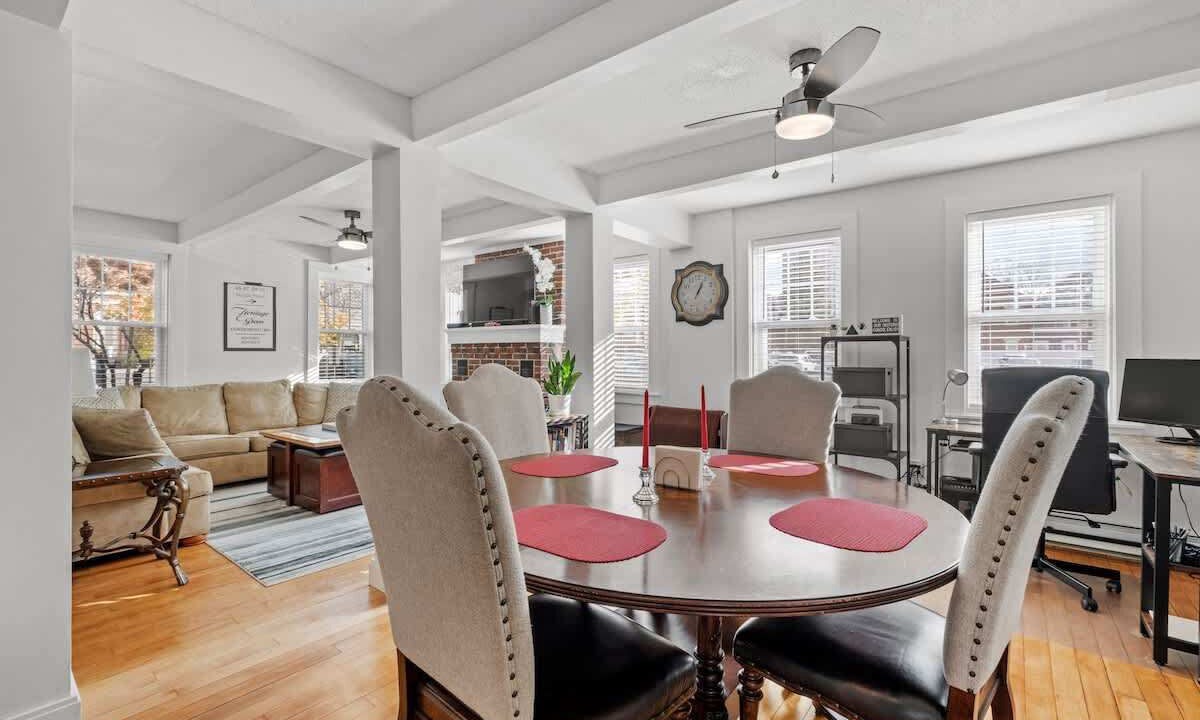 Photo of Bedroom in Downtown