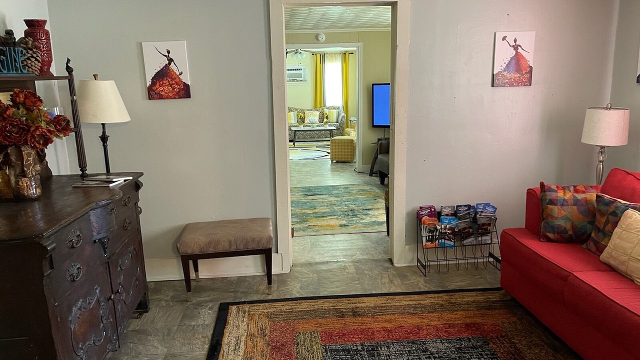 Photo of Livingroom in Starkville