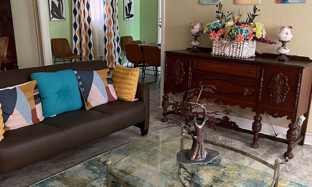 Photo of Livingroom in Starkville