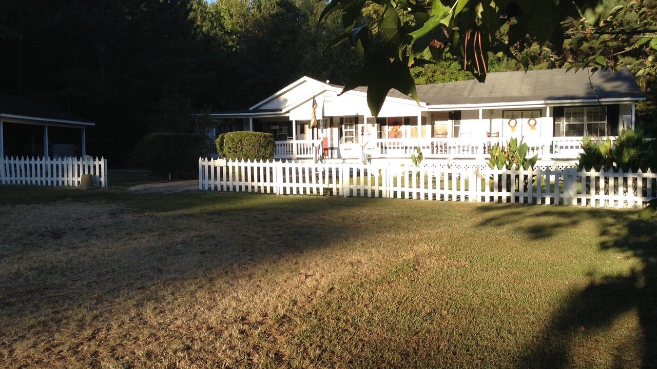 Photo of Outdoor in Starkville