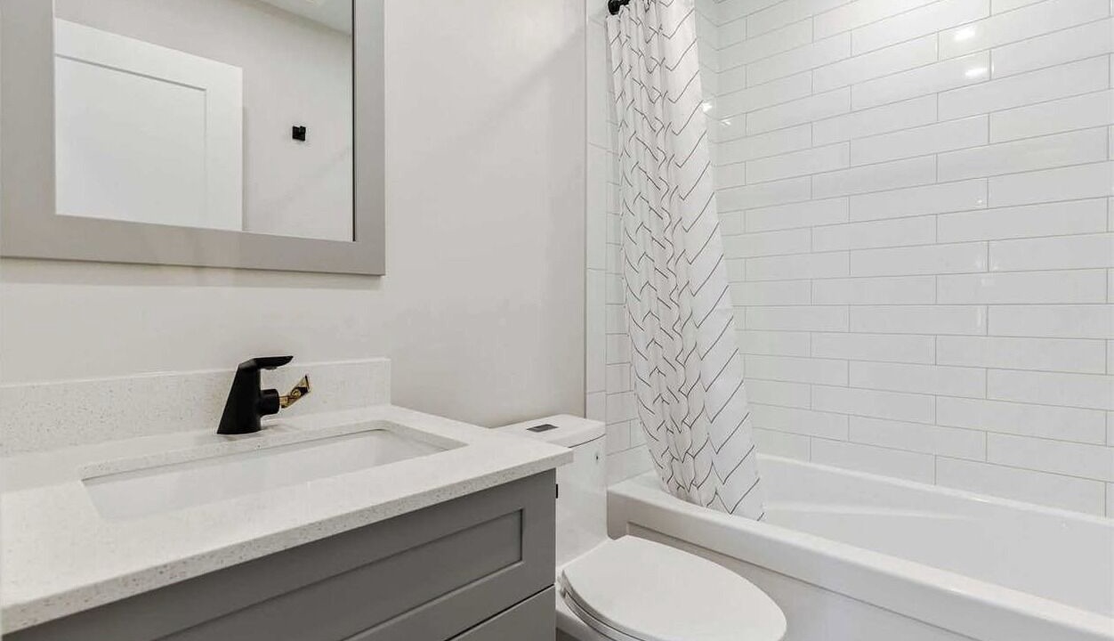 Photo of Bathroom in Welland