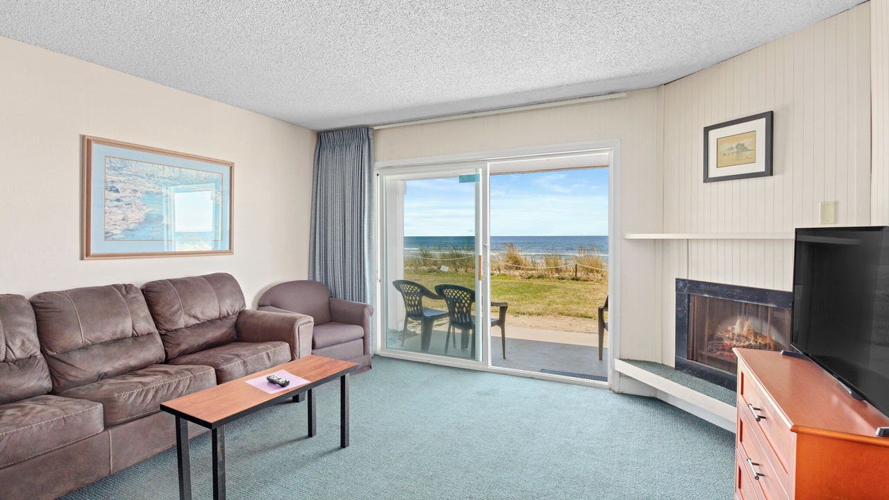 Photo of Bedroom in Rockaway Beach