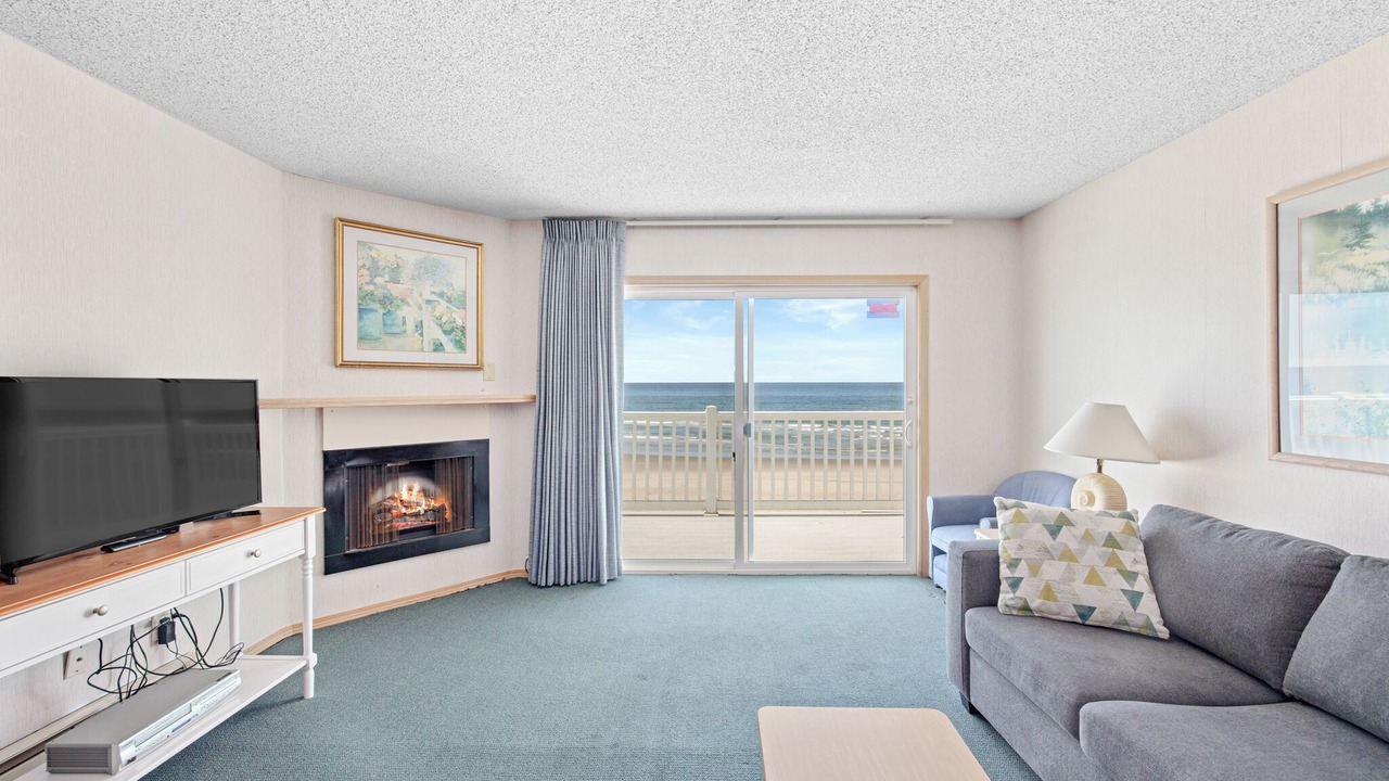 Photo of Bedroom in Rockaway Beach